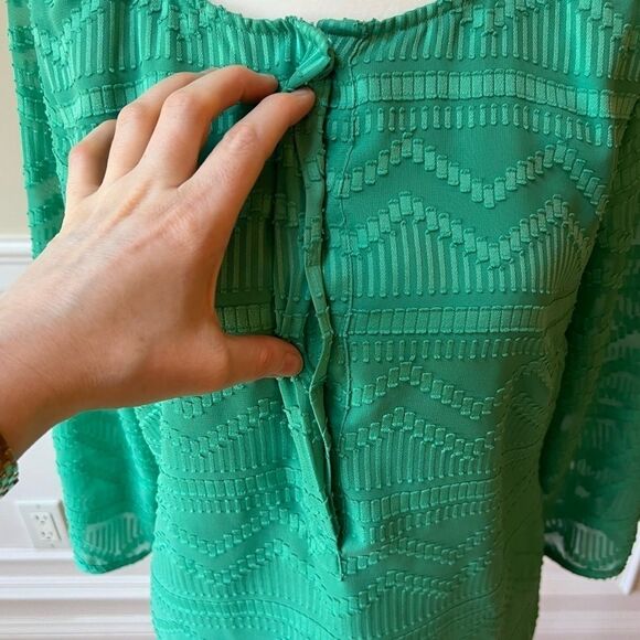 Talbots Green Chevron 3/4 Sleeve Blouse - Picture 11 of 16